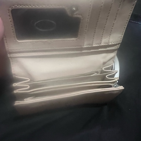 Guess clutch - Picture 2 of 3